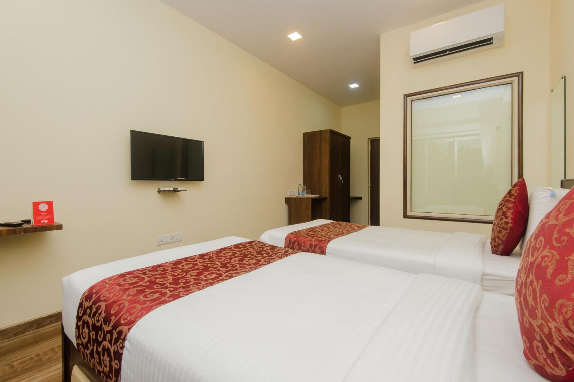 Super Hotel O Divine Residency Near Phoenix Marketcity มุมไบ ภายนอก รูปภาพ